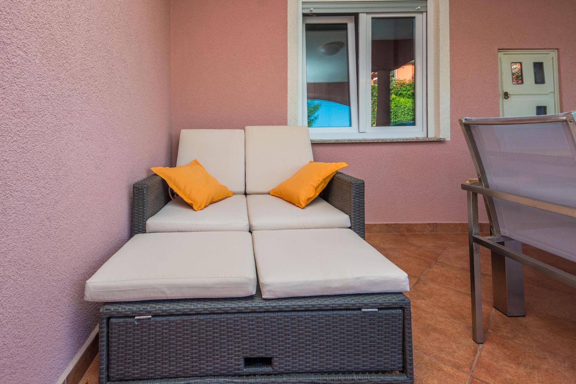 Apartments Trogrlic Privlaka  Bagian luar foto